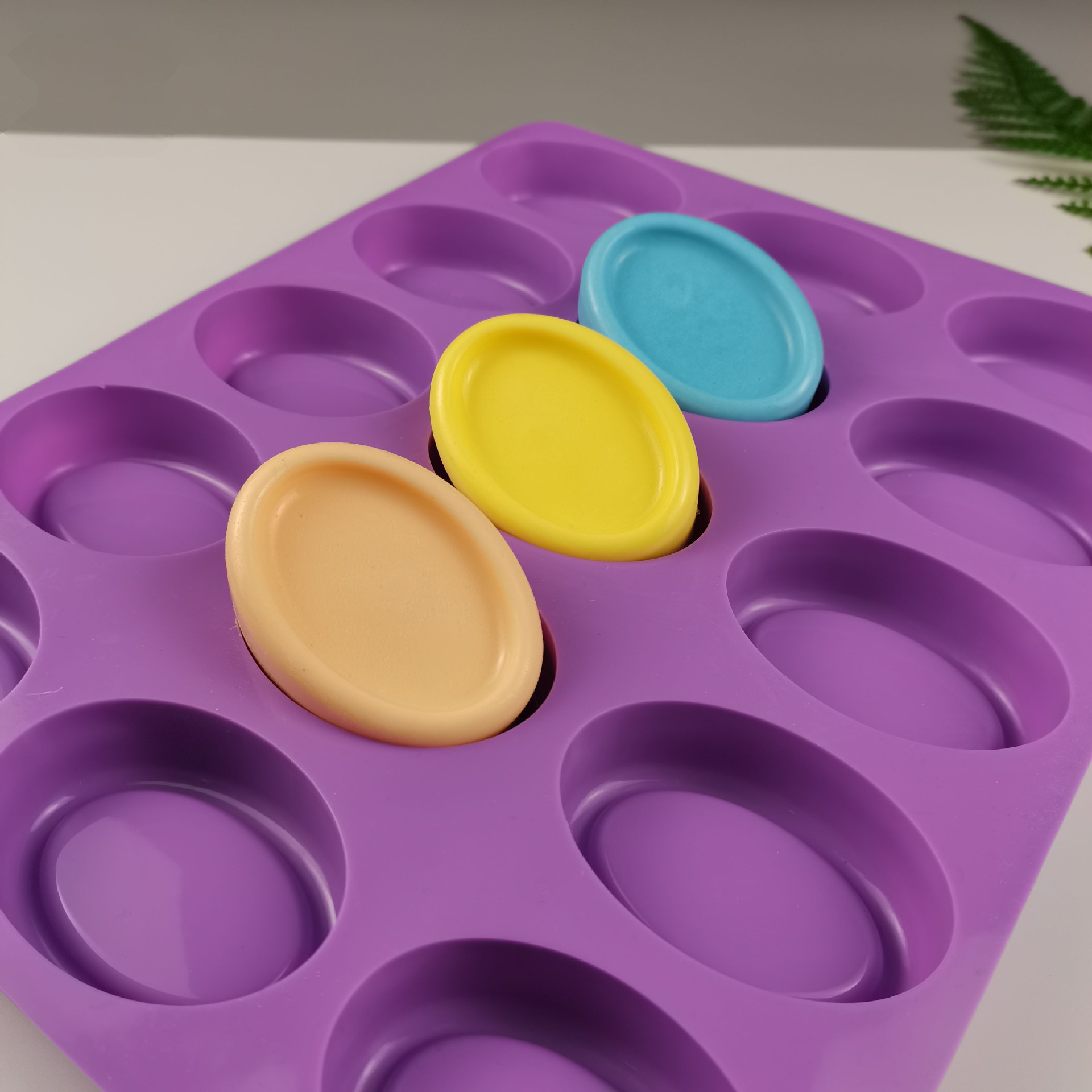 Siliconen ovale zeepvormen 15  - Soap Making Kit For Beginners recensie en prijs